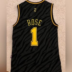Chicago Bulls Derrick Rose “Precious Metals” special edition jersey